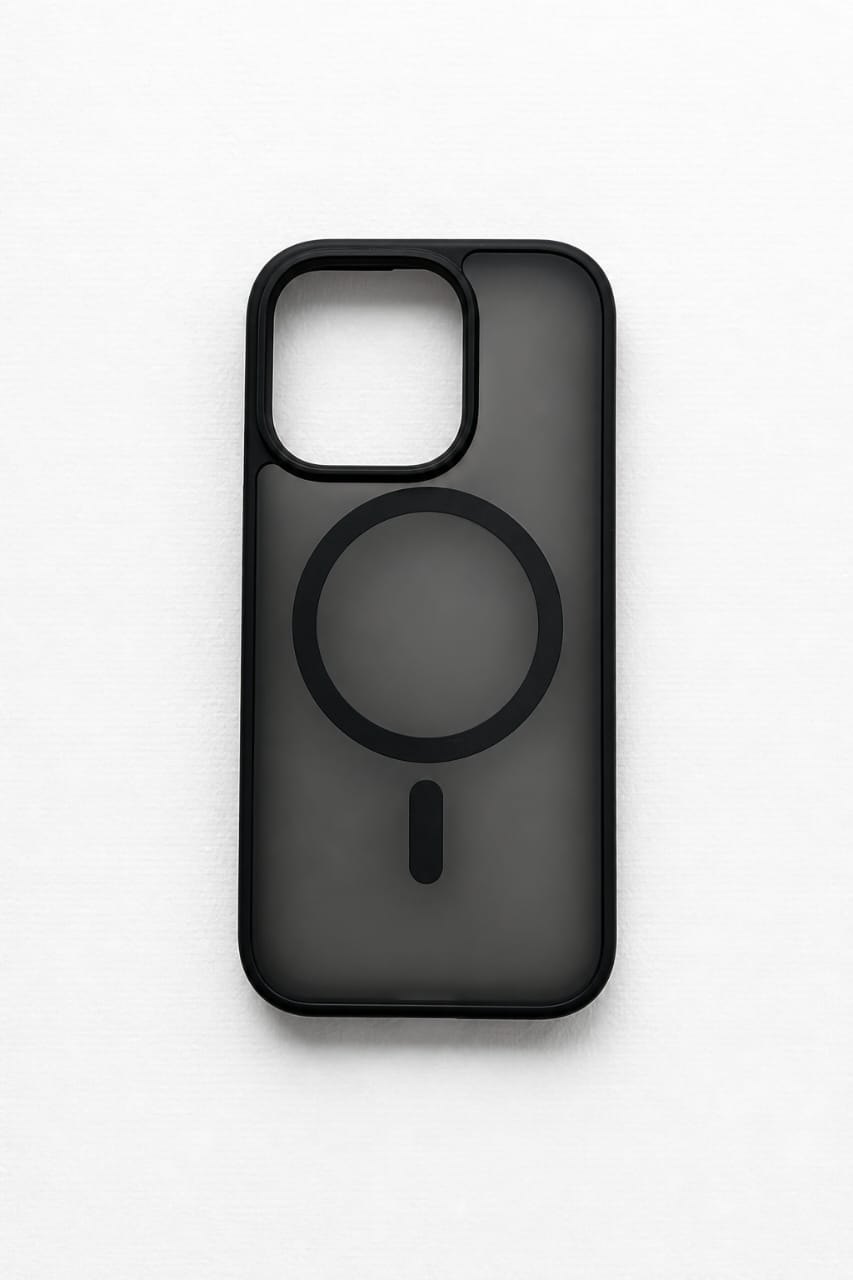 Forro mate traslúcido con MagSafe para iPhone 16 Pro · Serie Pro · Modelo 1, iPhone 16 Pro · Negro