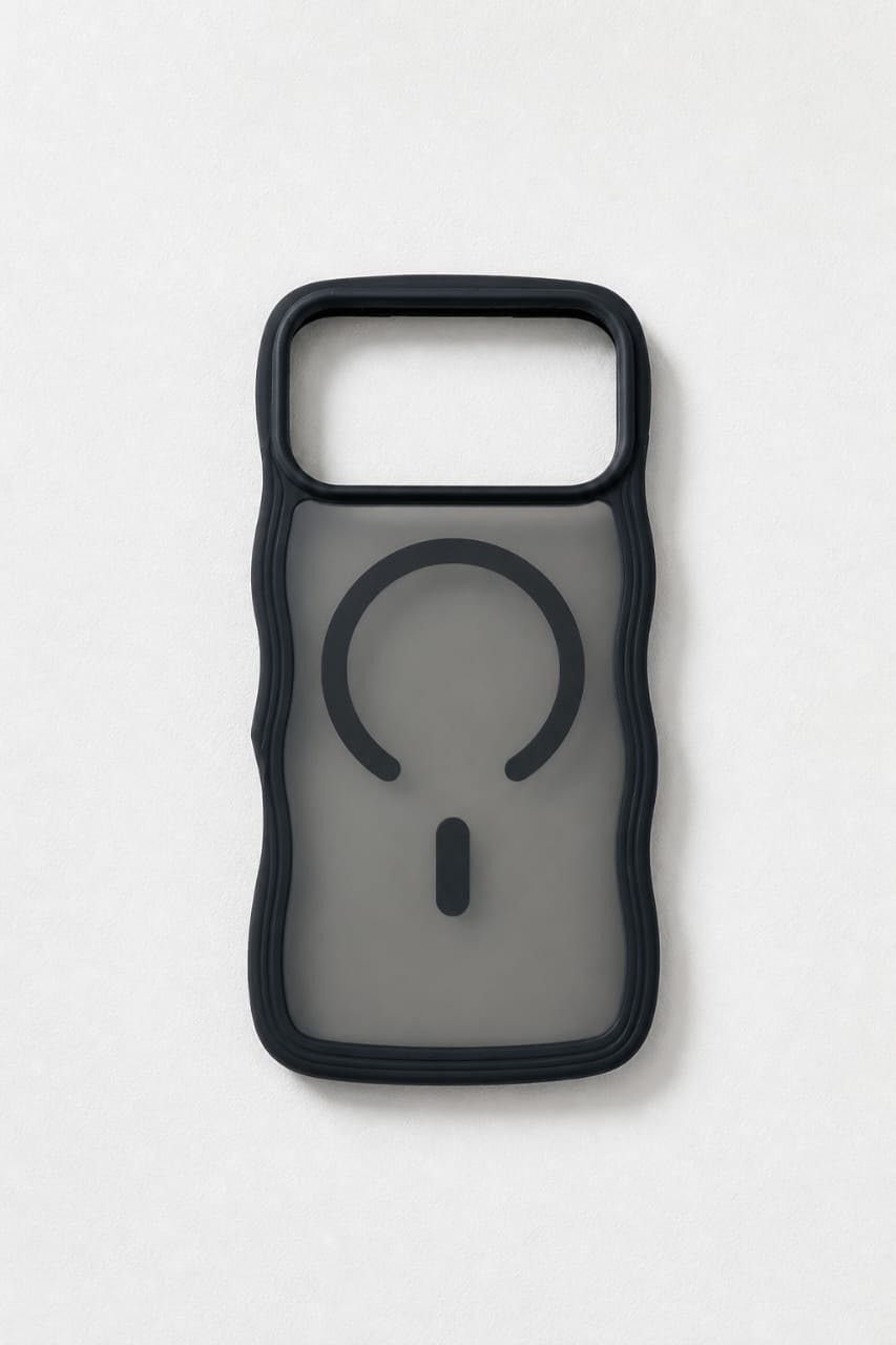 Forro ergonómico con MagSafe para iPhone 17 Pro Max · Serie Pro · Modelo 8, iPhone 17 Pro Max / 18 Pro Max · Negro